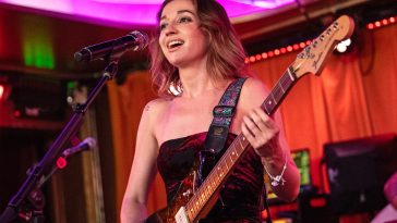 Stacey Ryan performed at Barboza on September 24, 2025