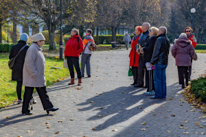 Nie każdy senior o tym wie. Oto co daje legitymacja