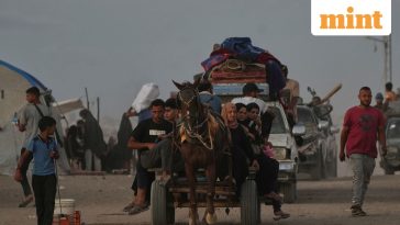 ‘This is the last opportunity’ – Israel warns Gaza residents as IDF closes in on city