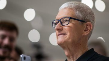 Forget the Vision Pro. Apple reportedly pivots to smart glasses