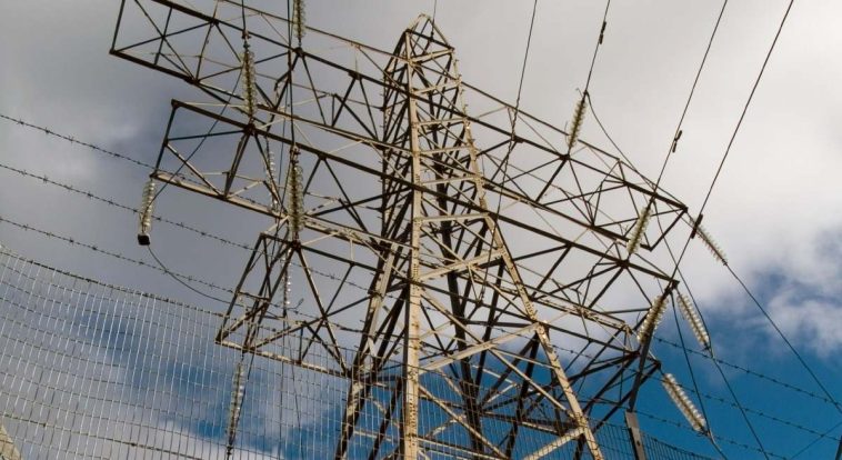 PwC cifra en 3.600 millones el tijeretazo de retribución a la red eléctrica propuesto por la CNMC