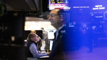 Mercati positivi. Attese per taglio tassi Fed