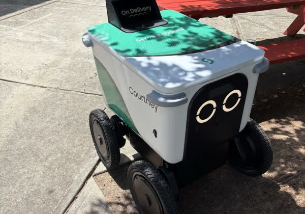 Robots on the sidewalk: big cities’ experiment in automation meets mixed reviews