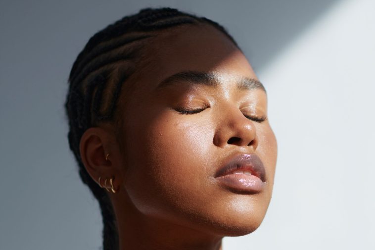 Here’s How Azelaic Acid Can Help With Acne, Rosacea, and Hyperpigmentation