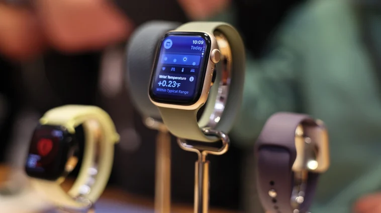 Sleep Tracking Is Just Making You More Anxious. Here’s What Science Says You Should Do Instead