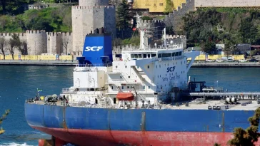 Indian refiners may take more Russian crude as discounts deepen