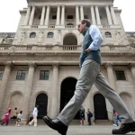 Stretched AI valuations, Fed credibility concerns raise risk of market correction: BoE
