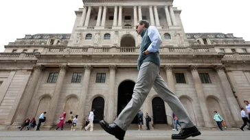 Stretched AI valuations, Fed credibility concerns raise risk of market correction: BoE