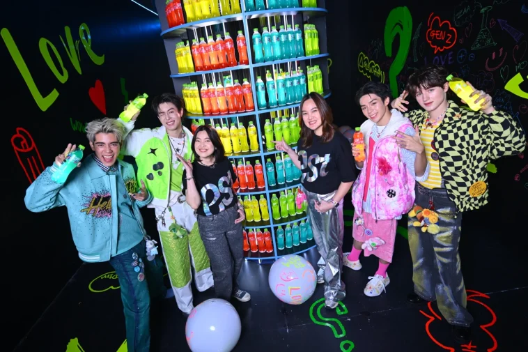 3 ปี ‘เอส’ น้ำดำ แชร์เพิ่มแตะ 10%  น้ำสี ไล่บี้ผู้นำ ส่วนแบ่งตลาดห่างแค่ 4%