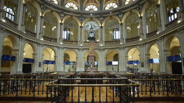 El IBEX 35 extiende el rebote tras sugerir Powell un nuevo recorte de tipos de la Fed