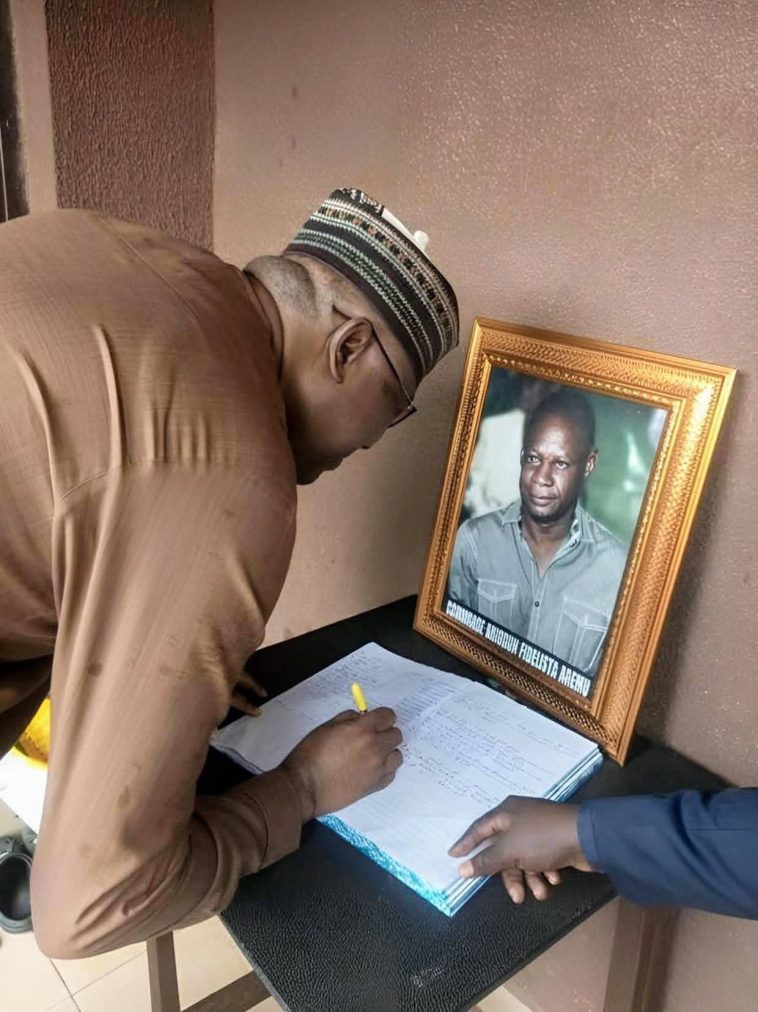 Gbenga-Hashim Visits, Condoles With Family Of Late Aremson, Says Great Star Has Fallen