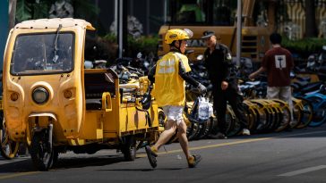 Never Too Late: China’s Takeout Apps Remove Tardy Delivery Fines