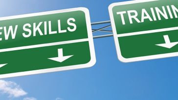 AWS and e& launch AI and cloud training programme to build UAE’s future-ready workforce