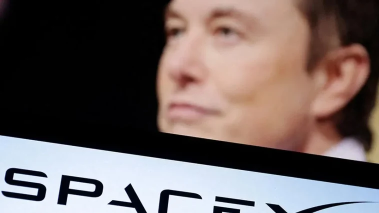 SpaceX delays forcing US to rethink Musk’s moon landing contract
