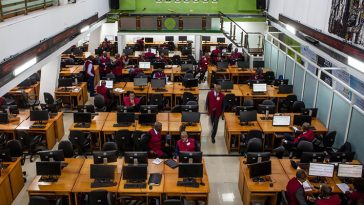 Stock market records 34 gainers, 25 losers, earns N733 billion to end week