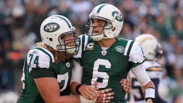 Mark Sanchez Breaks Silence to Pay Tribute to Former New York Jets Teammate Nick Mangold