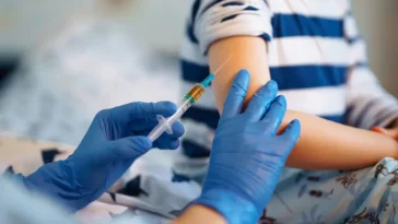 ANTIVAKSERSKA HISTERIJA: Četvoro od desetoro djece u RS nije vakcinisano