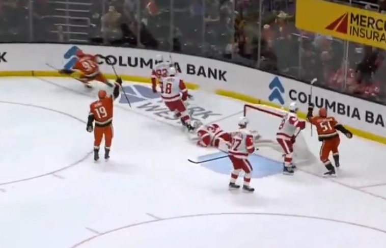 Top-3: Wings defeat puts Habs back on top of the Atlantic