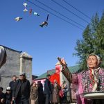Xinjiang: Verfolgung, Überwachung, Zwangsassimilation – wie China sein Überwachungsmodell an andere Autokratien exportiert