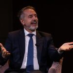 Telefónica gana 828M€ hasta septiembre y recorta el dividendo a la mitad, hasta 0,15 euros