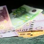 Csúcstámadás után visszavonulóban a forint