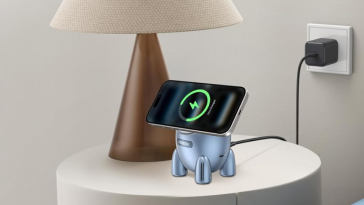 Ugreen launches new 25W wireless charger with unusual design