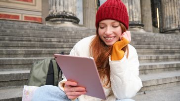 Save 60% on Avast Ultimate and get everything you need for a safer digital life