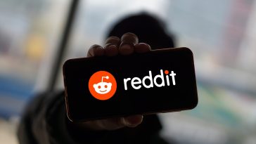 Reddit, Kick Added to Australia’s Growing Teen Social Media Blacklist