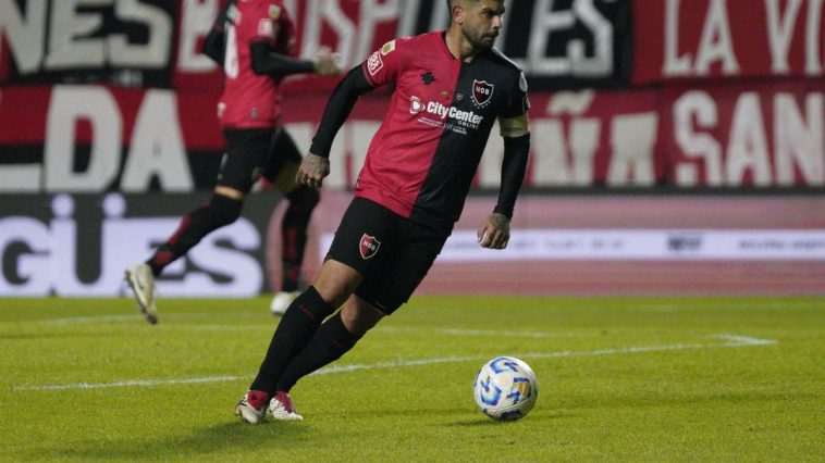 Una buena para Newells: le redujeron la sanción a Ever Banega y podrá estar ante Huracán