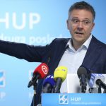 Manje djece u školama, više nastavnika – a rezultati sve porazniji