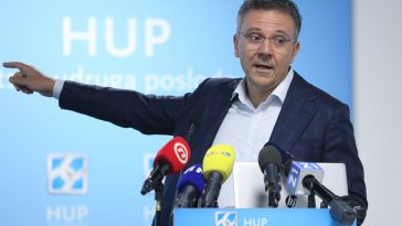 Manje djece u školama, više nastavnika – a rezultati sve porazniji