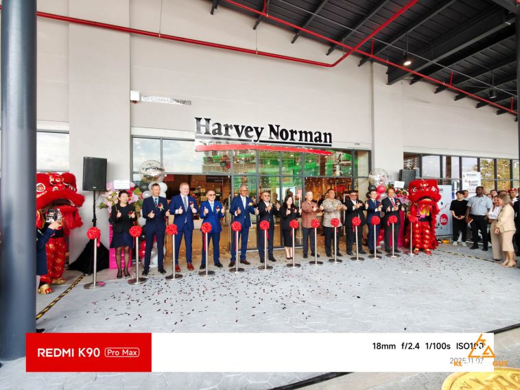Harvey Norman officially launches first ever solar powered store at The Beat @ Kiara Bay
