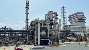 Experts laud Dangote Refinery’s expansion from 650,000 to 1.4 million barrels per day