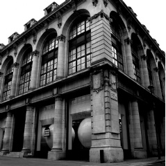 Rei Kawakubo, Adrian Joffe and Dickon Bowden to Be Honoured with the Isabella Blow Award for Fashion Creator at the Fashion Awards 2025 Presented by Pandora