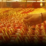 Chinese Gold Retailers Close Stores Amid High Market Prices