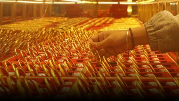 Chinese Gold Retailers Close Stores Amid High Market Prices