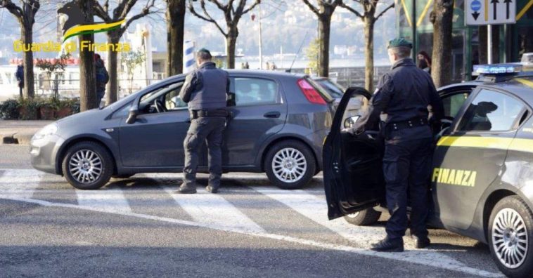 Tra polpi e gamberoni surgelati, sequestrati a Gioia Tauro 175 chili di cocaina purissima