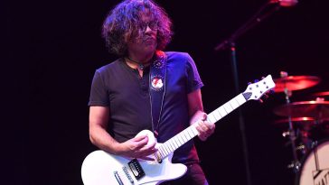 “Steve Lukather lived up the street – he asked, ‘Where’s he getting all that money – is he a drug dealer?’”: Stevie Salas on Bill & Ted, moving from playing arenas with Rod Stewart to opening for Joe Satriani, and getting calls from both Van
