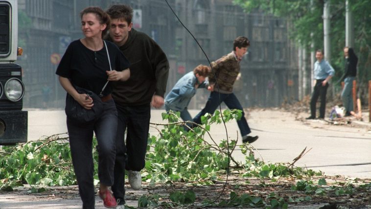 Wealthy Italian tourists âpaid Â£70,000â to sh00t innocent people in âhuman safariâ hunting trips to Bosnia