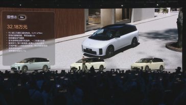 China’s new energy vehicle sales surpass gasoline cars for the first time in October