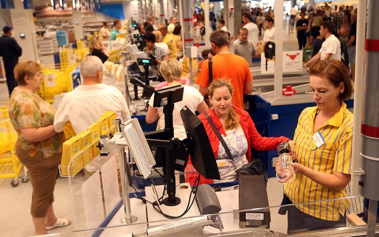 Globalni troškovi uvoza hrane u 2025. oko 2,22 bilijuna dolara