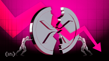XRP Dip Buyers Are Active — So Why Is the Price Still Falling?