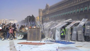 Deja marcha de la ‘gen Z’ 19 detenidos, tres por tentativa de homicidio