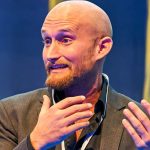 Hinter dem Hype #5: Wie Karl Ess seine Follower zu Immobilien-Investoren machen will