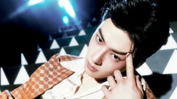 ASTRO’s Cha Eun Woo Tops iTunes Charts Around The World With “ELSE” And “SATURDAY PREACHER”