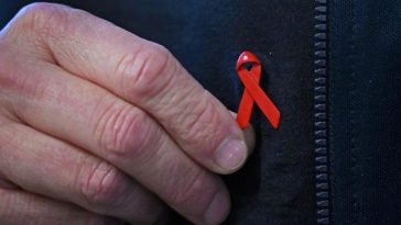 Welt-Aids-Tag: Mehr als 3.000 Menschen in Sachsen leben mit HIV-Infektion