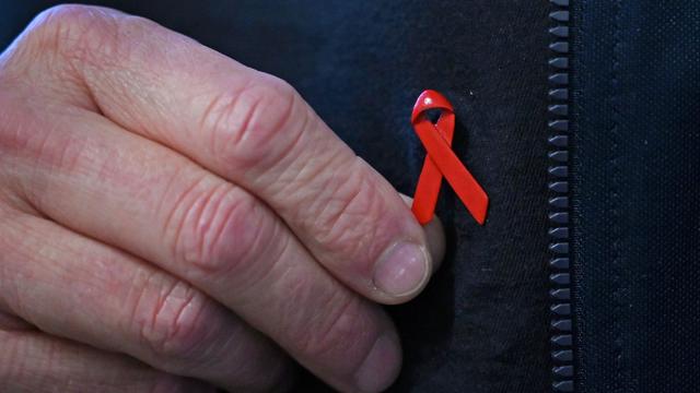 Welt-Aids-Tag: Mehr als 3.000 Menschen in Sachsen leben mit HIV-Infektion