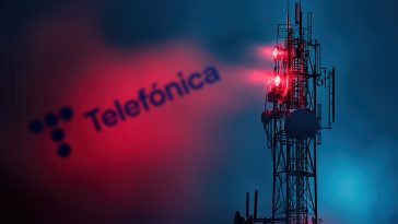 Telefónica, farolillo rojo del año entre las grandes telecos europeas