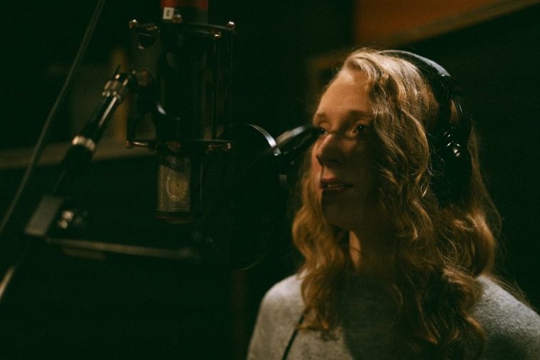 Hallie Marie Releases Moving New Single “Mary”