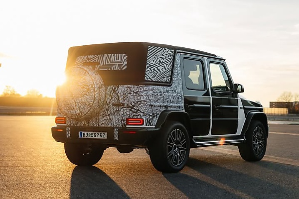 Open-top Off-roader : Mercedes-Benz G-Class Cabriolet Begins Worldwide Testings